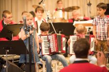 Die "Kleinen Harmonisten" bei ihren ersten Auftritt.